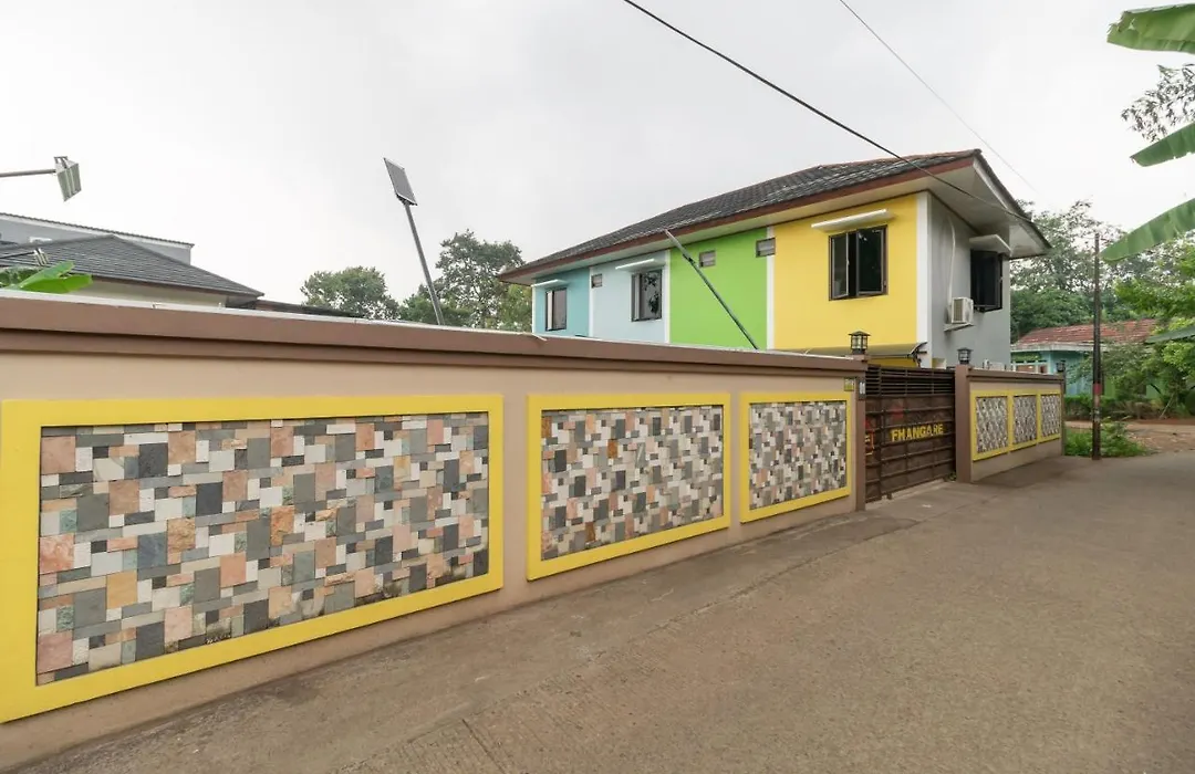 Reddoorz Plus Near Jungeland Sentul-1